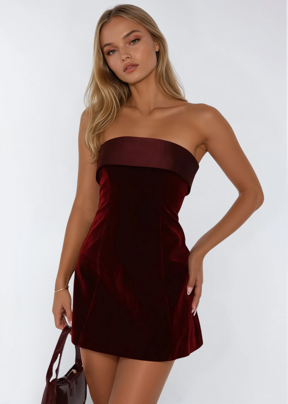 Stella | Vestido Mini de Terciopelo