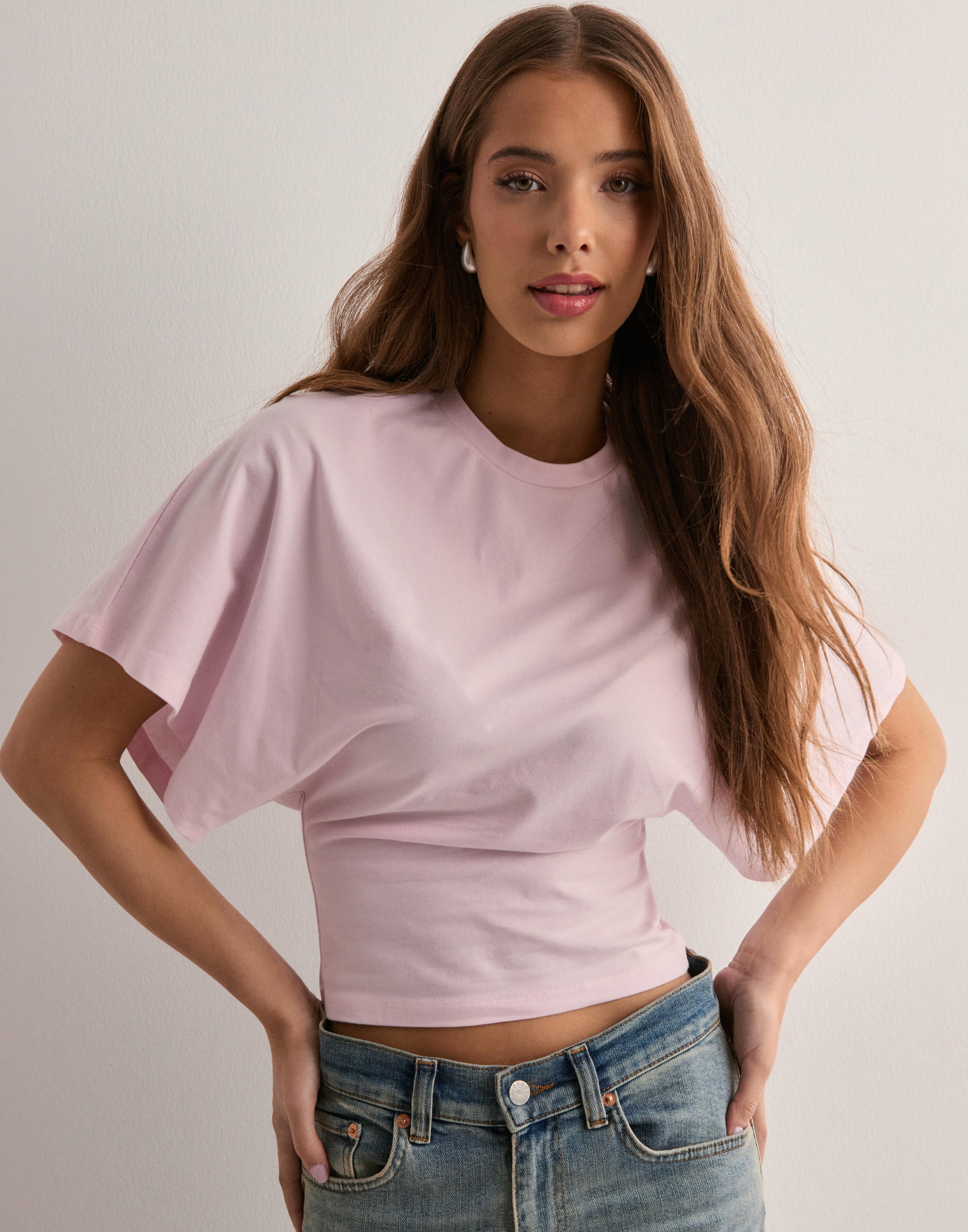 Victoria | Camiseta de Manga Amplia